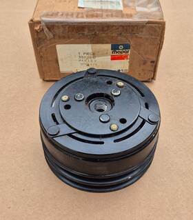 Mopar 3502812 1969-1977 Plymouth Dodge Chrysler Truck Nos 2 Groove A/c Clutch And Pulley